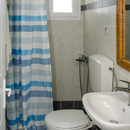 Livadia B Aparthotel 3*